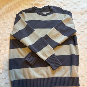 Brandy Melville Sweater